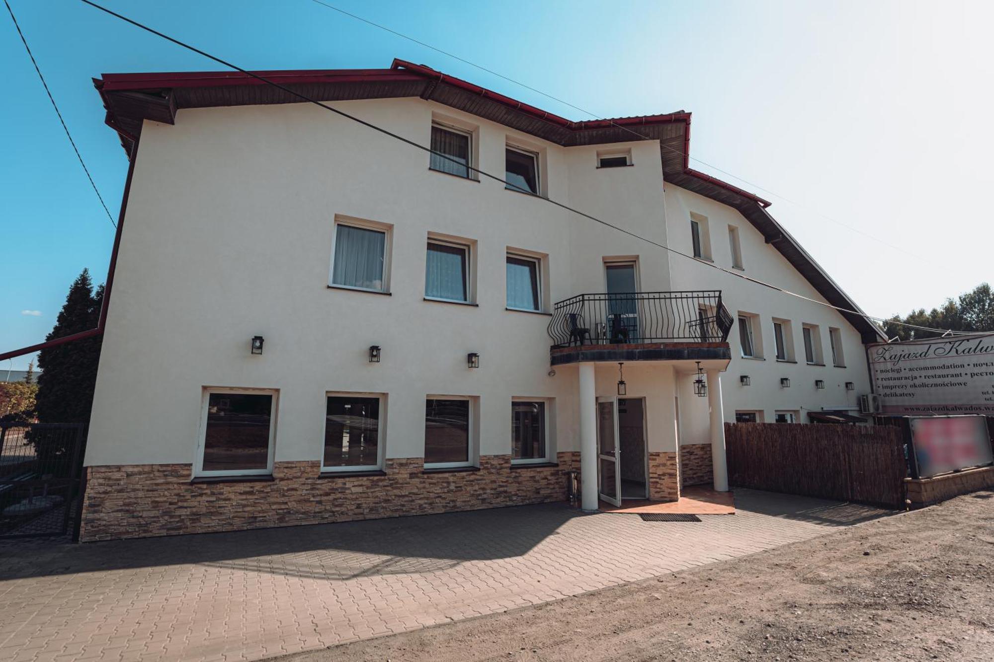 Kalwados Hotel Radzymin Exterior photo